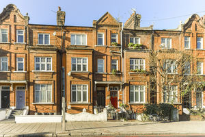 Photo 14- click for photo gallery